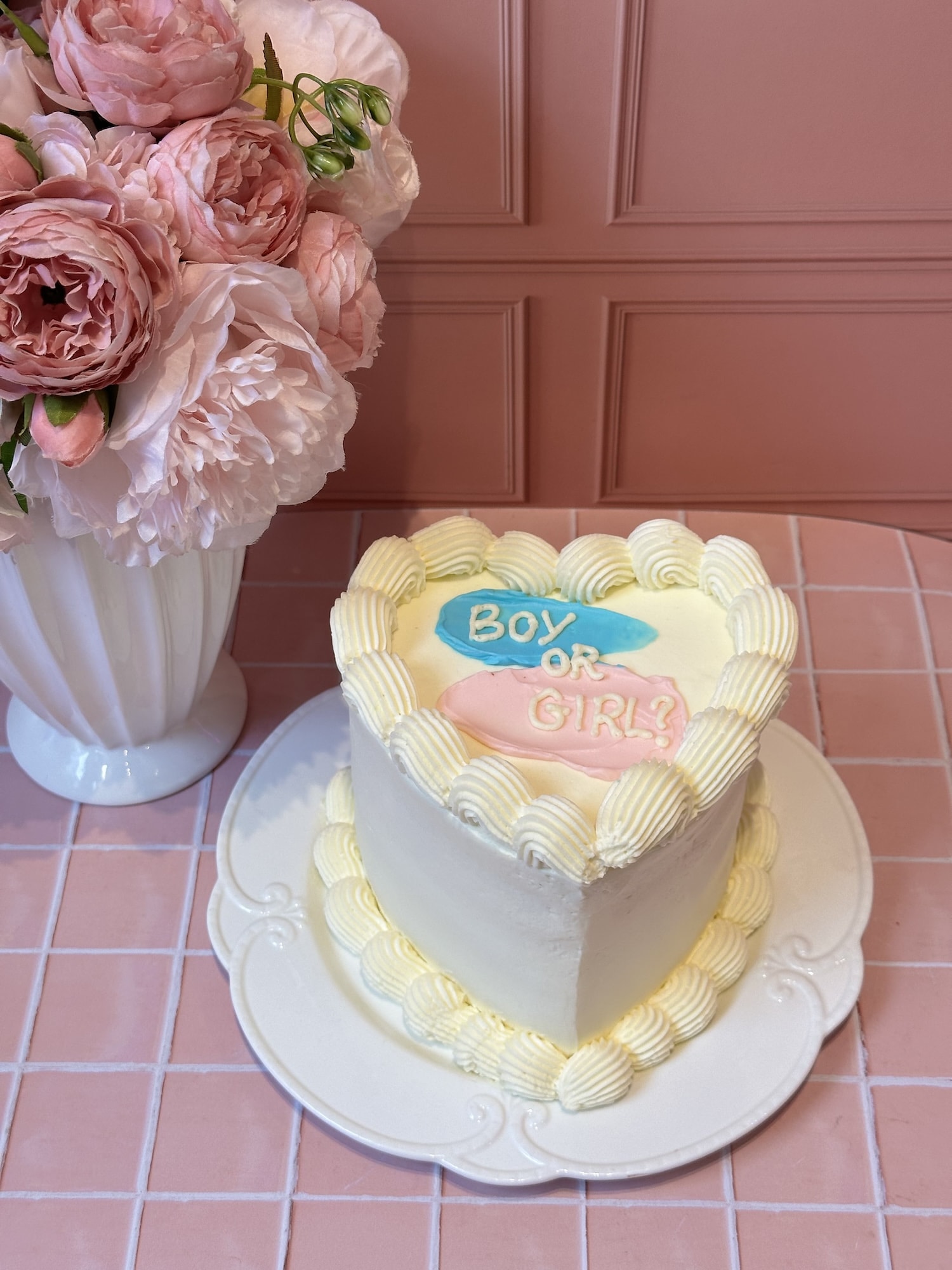 gender-reveal-cake-1 Layer cake gender reveal – Image 1