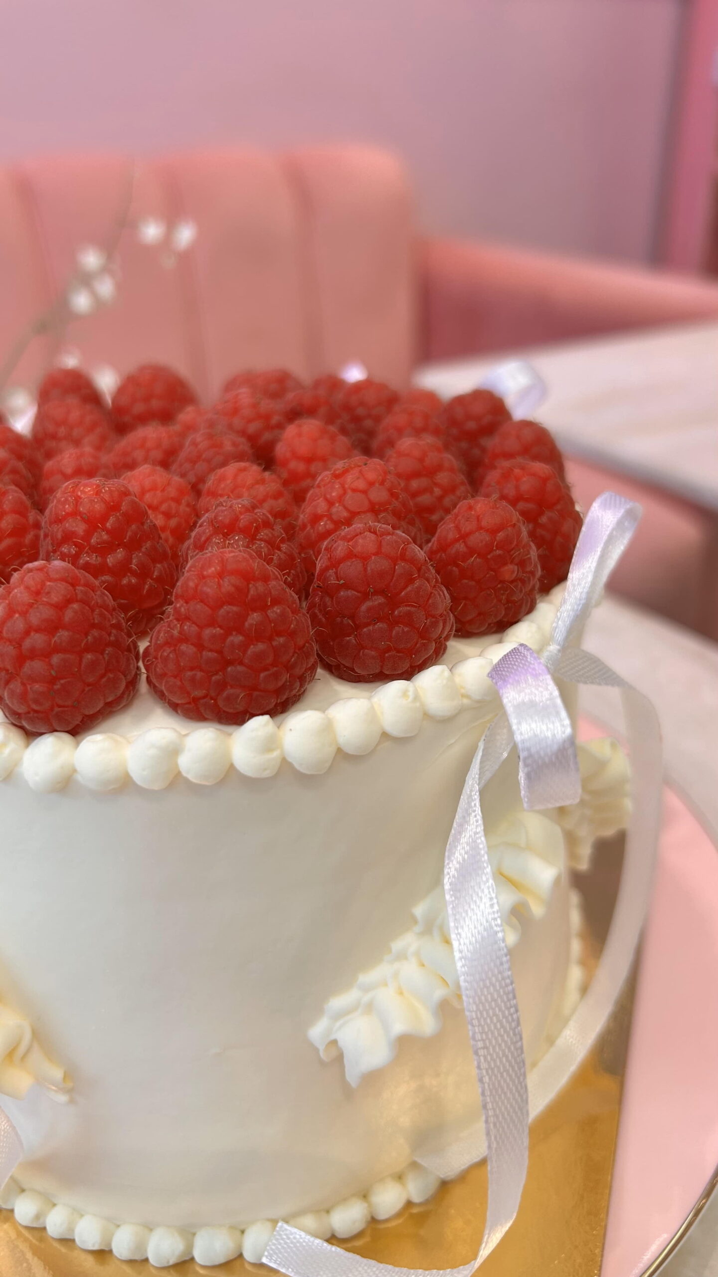 wedding cake vintage berries 4